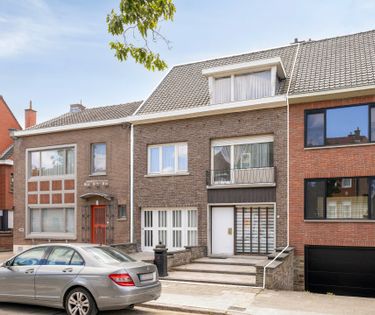Huis met 3 slaapkamers in de Sint-Elisabethwijk te Kortrijk