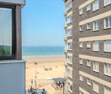 Studio spacieux avec belle vue latérale sur la mer à Middelkerke