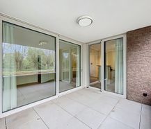Appartement de service au rez-de-chaussée avec vue unique au cœur de Deinze