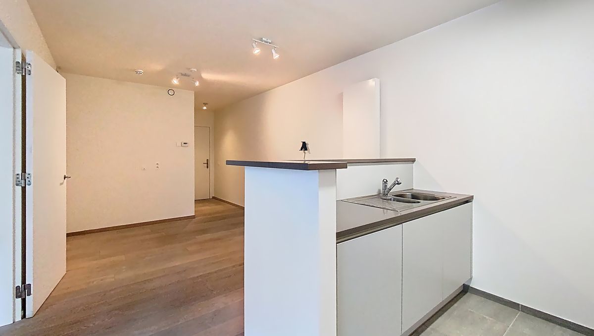 Appartement de service au rez-de-chaussée avec vue unique au cœur de Deinze