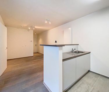 Appartement de service au rez-de-chaussée avec vue unique au cœur de Deinze