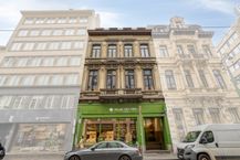 Duplex de deux chambres avec terrasse ouest à Saint-Gilles