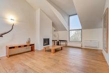 Duplex de deux chambres avec terrasse ouest à Saint-Gilles