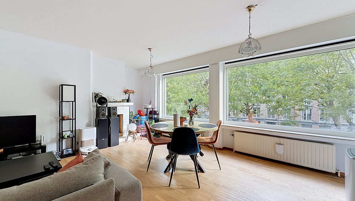 Ruim appartement met twee slaapkamers te huur in Kortrijk