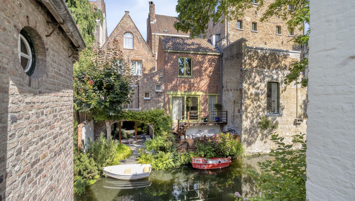 Unieke stadswoning te koop in de adembenemende Moerstraat