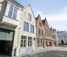 Unieke stadswoning te koop in de adembenemende Moerstraat