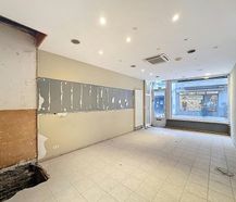 Te koop : Handelshuis te Knokke-Heist