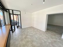 Commerciële ruimte te huur in het centrum van Deerlijk