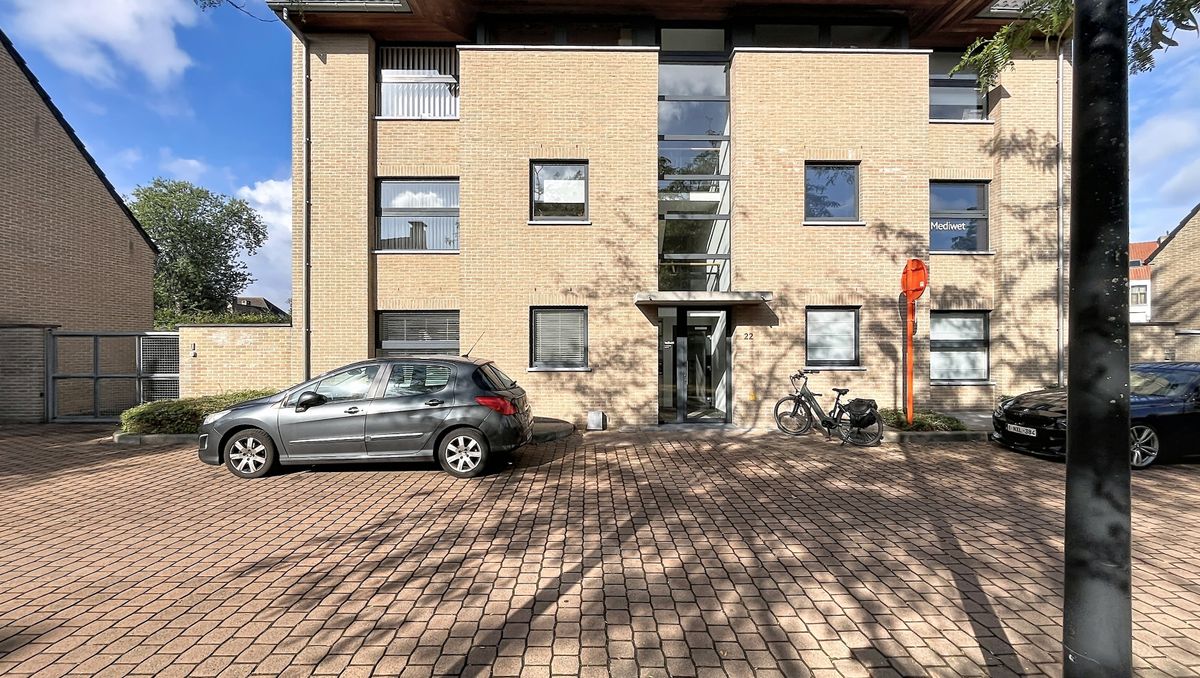 Dit appartement met 2 slaapkamers is te huur in de Albert Dyserynckstraat te Sint Andries