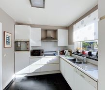 Dit appartement met 2 slaapkamers is te huur in de Albert Dyserynckstraat te Sint Andries