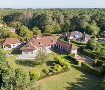 residentieel gelegen villa op 3490 m² te koop in Lichtaart