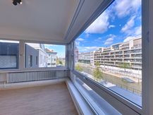 Ruim gerenoveerd appartement te huur aan de Leie te Kortrijk