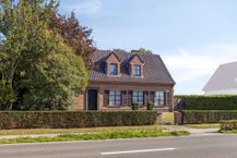 Ruime open bebouwing in Zomergem te koop