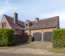 Ruime open bebouwing in Zomergem te koop
