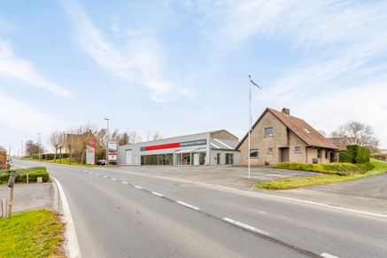 Huis met magazijn verkocht Beveren-aan-de-Ijzer