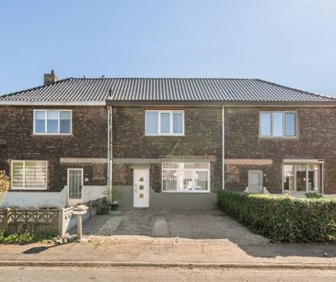 Maison de 3 chambres à Genk