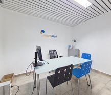 Kantoor (202 m²) te huur nabij het levendige Dok Noord