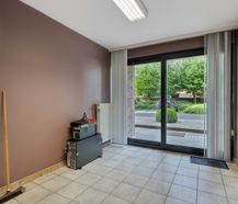 Office or practice space of approximately 75m² for sale in Roeselare