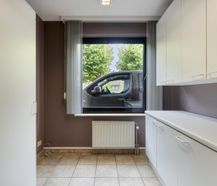 Office or practice space of approximately 75m² for sale in Roeselare