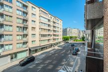 Ruim investeringsappartement met 2 slaapkamers te Oostende