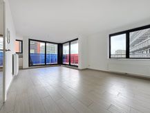Hoekappartement met 2 slaapkamers en terras te Oostende