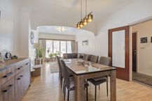 Appartement met 2 slaapkamers en terras te koop in Wilrijk