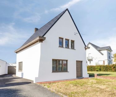 Alleenstaand huis met 3 slaapkamers te koop in Anzegem