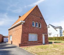 Alleenstaand huis met 3 slaapkamers te koop in Anzegem