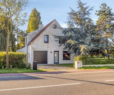 Villa rénovée de 4 chambres avec une vue imprenable