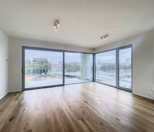 Brussel: 2 slaapkamer (103m²)appartement en zicht op kanaal