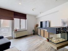 Duplex met terras en autostaanplaats te koop in Burcht