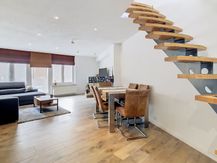 Duplex met terras en autostaanplaats te koop in Burcht