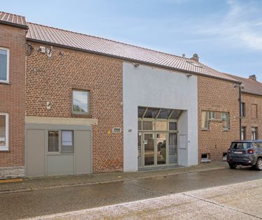 Karaktervol handelspand met woonmogelijkheden op 2.887 m²