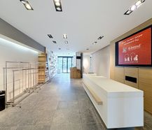 Propriété commerciale moderne (170 m²) avec sous-sol spacieux à louer à Deinze