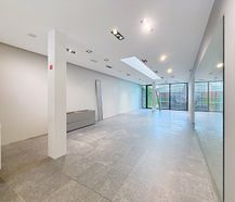 Propriété commerciale moderne (170 m²) avec sous-sol spacieux à louer à Deinze