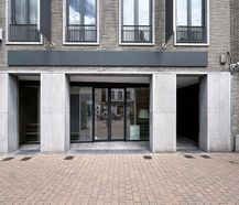 Propriété commerciale moderne (170 m²) avec sous-sol spacieux à louer à Deinze