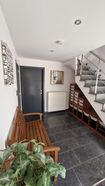 Ruime, instapklare 3-gevel bel-etage met zicht op de velden