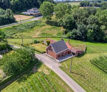 Huis met weide te koop op prachtige locatie in Heuvelland