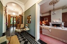 Authentieke herenwoning in het centrum van Meulebeke