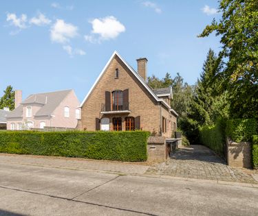 Alleenstaande woning te koop op topligging in Waregem