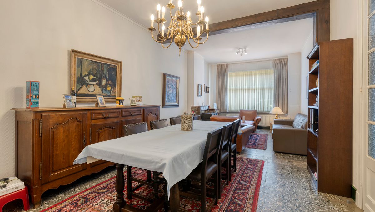 Very spacious house (282m²) with EPC C in Roeselare