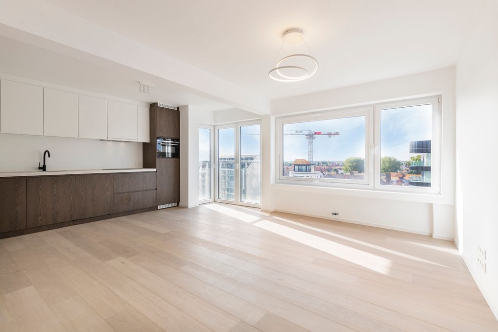 Gerenoveerd appartement met 2 slaapkamers te koop in Heist