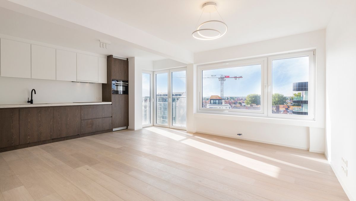 Gerenoveerd appartement met 2 slaapkamers te koop in Heist