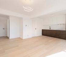 Gerenoveerd appartement met 2 slaapkamers te koop in Heist