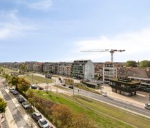 Gerenoveerd appartement met 2 slaapkamers te koop in Heist