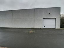 Ruime baanwinkel te koop in Pannestraat in Veurne
