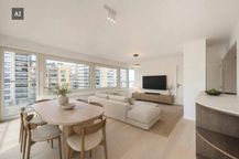 Gerenoveerd appartement met zeezicht te koop in Knokke-Heist