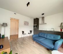 Canal Wharf | Récent studio meublé de ±50m² + terrasse