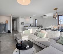 Recent appartement met 3 slaapkamers, terras en staanplaats