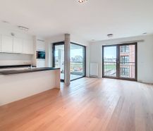 Brussel: 2 slaapkamer appartement + terras - Tour & Taxis